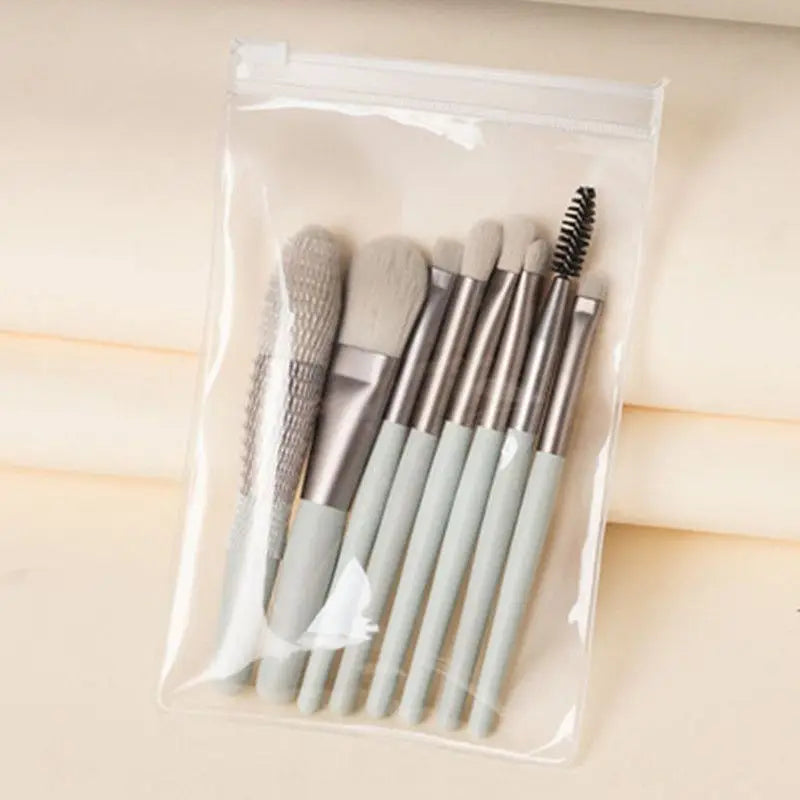 Mini Makeup Brush Set – 8 Piece - Harmozin image 9